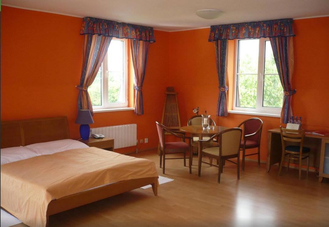 Agatka Bratislava 4*